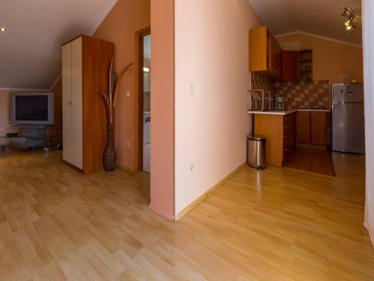 Apartments Alin Dramalj Exterior photo